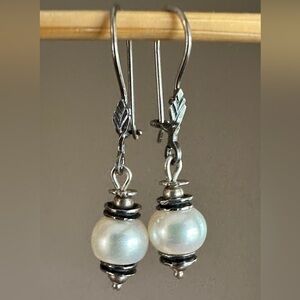 Silpada Light the Way Sterling 925 Pearl Drop Earrings